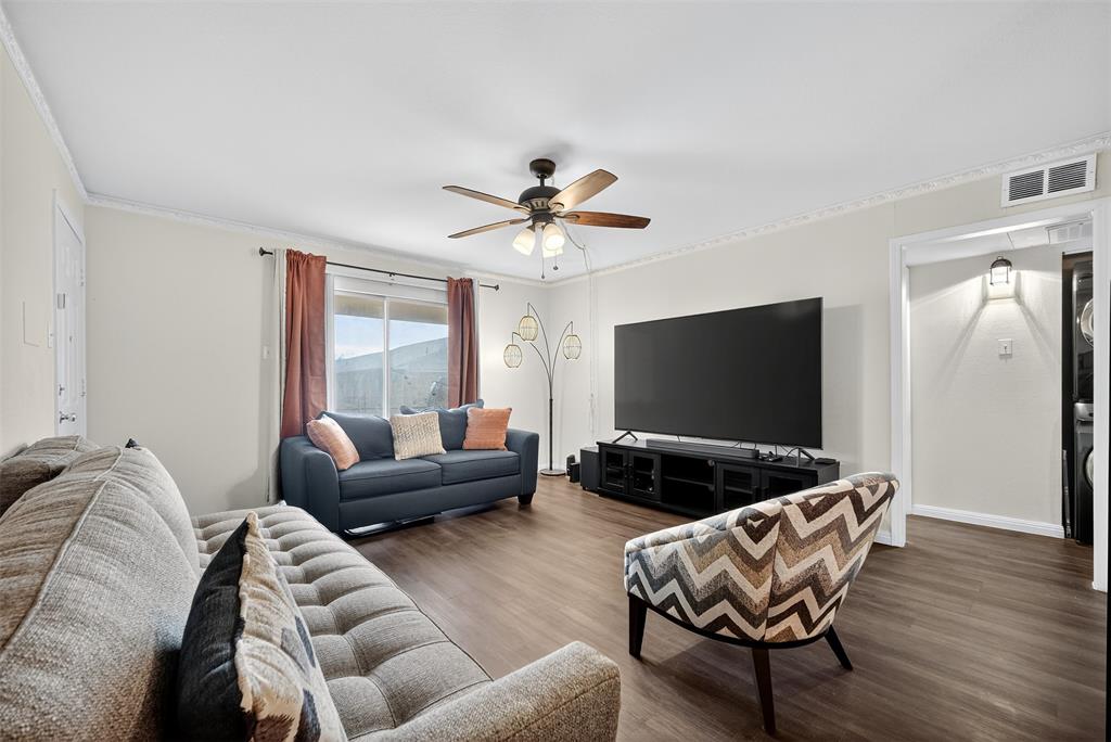 Burgundy Condo - Residential