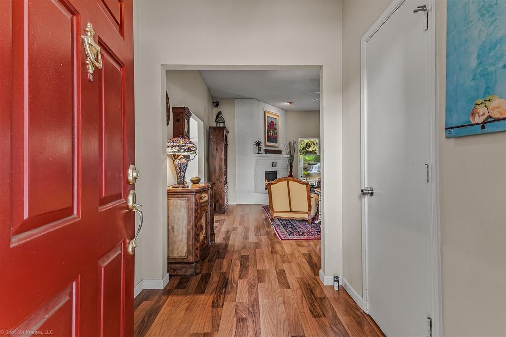 5221 Wood Creek Lane