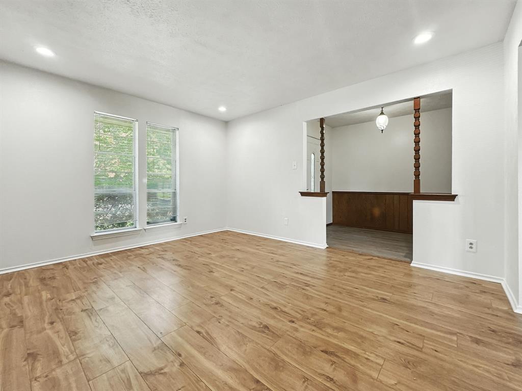 2412 Briarwood Drive