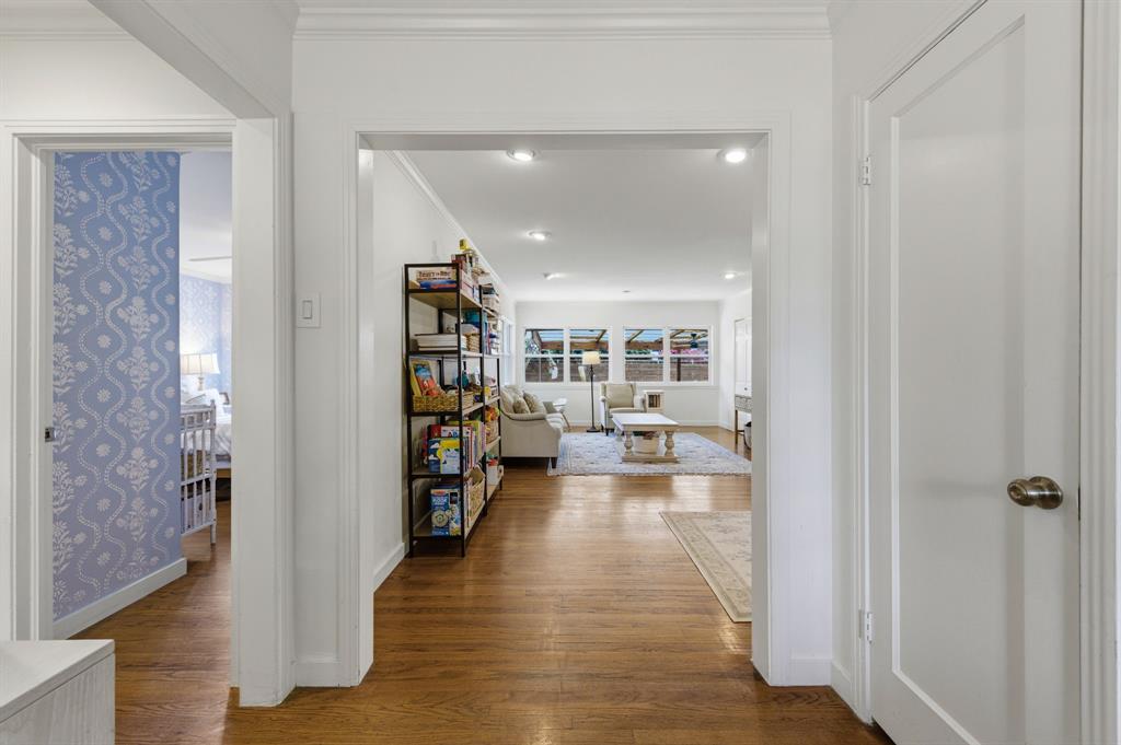 Walnut Crest - Residential