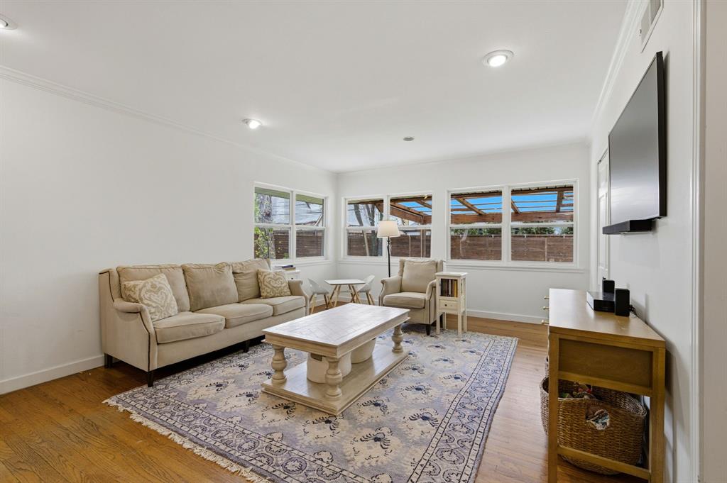 Walnut Crest - Residential