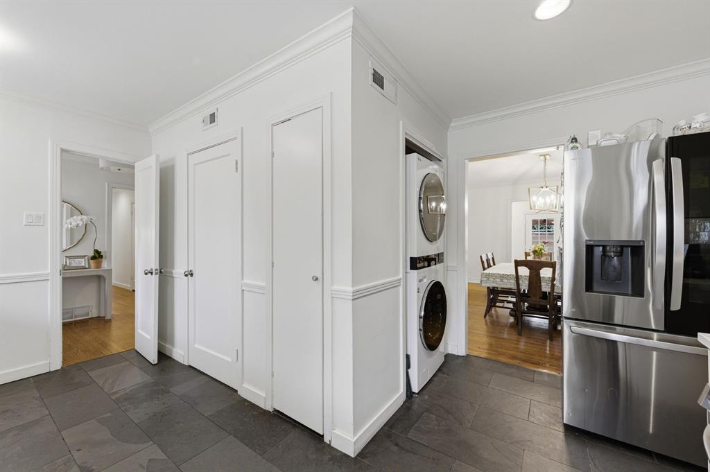 Walnut Crest - Residential