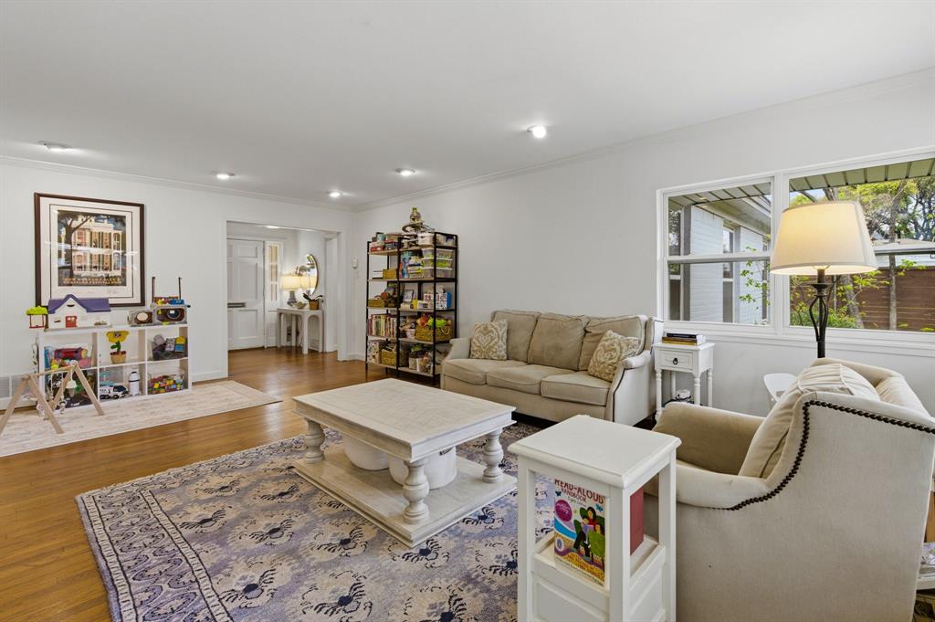 Walnut Crest - Residential