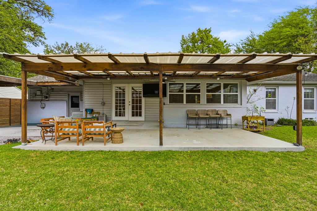 Walnut Crest - Residential