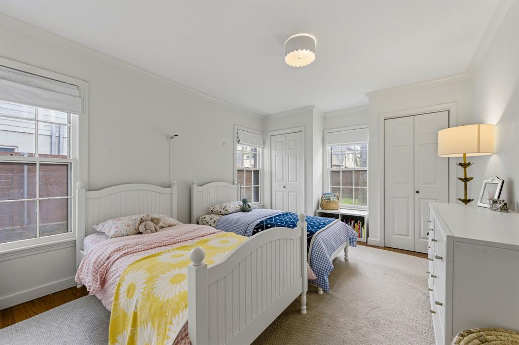 Walnut Crest - Residential