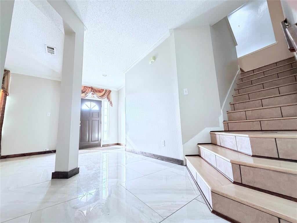 3318 Chapelwood Drive