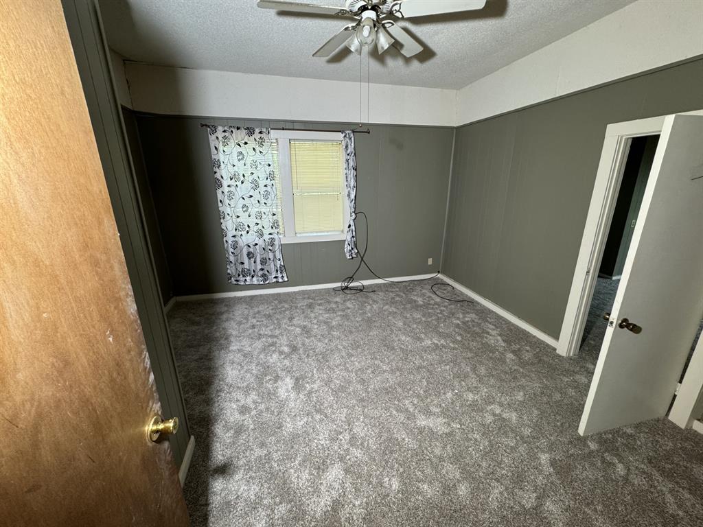 A0561 MOORE - Residential