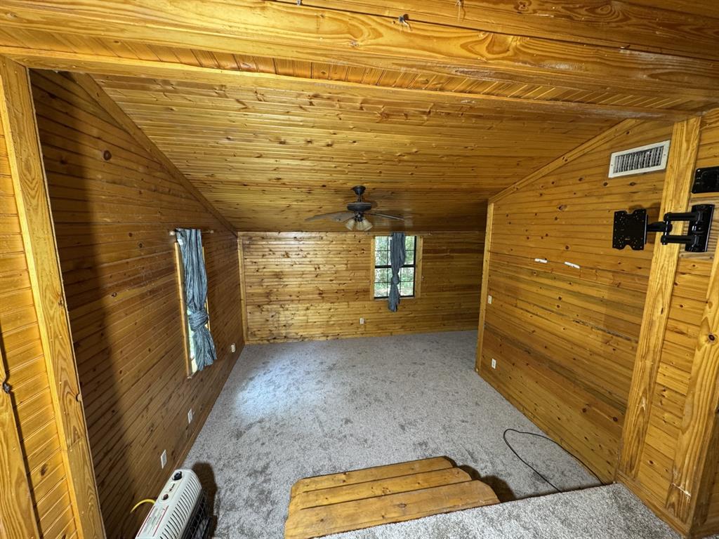 A0561 MOORE - Residential