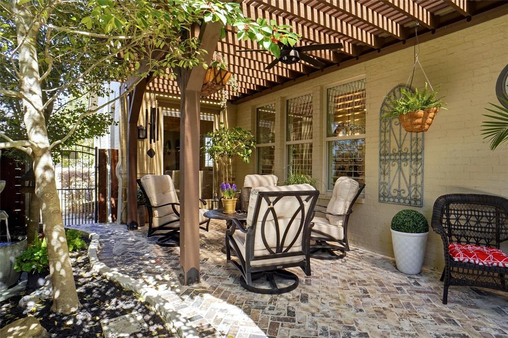 Villas of Hometown - Residential