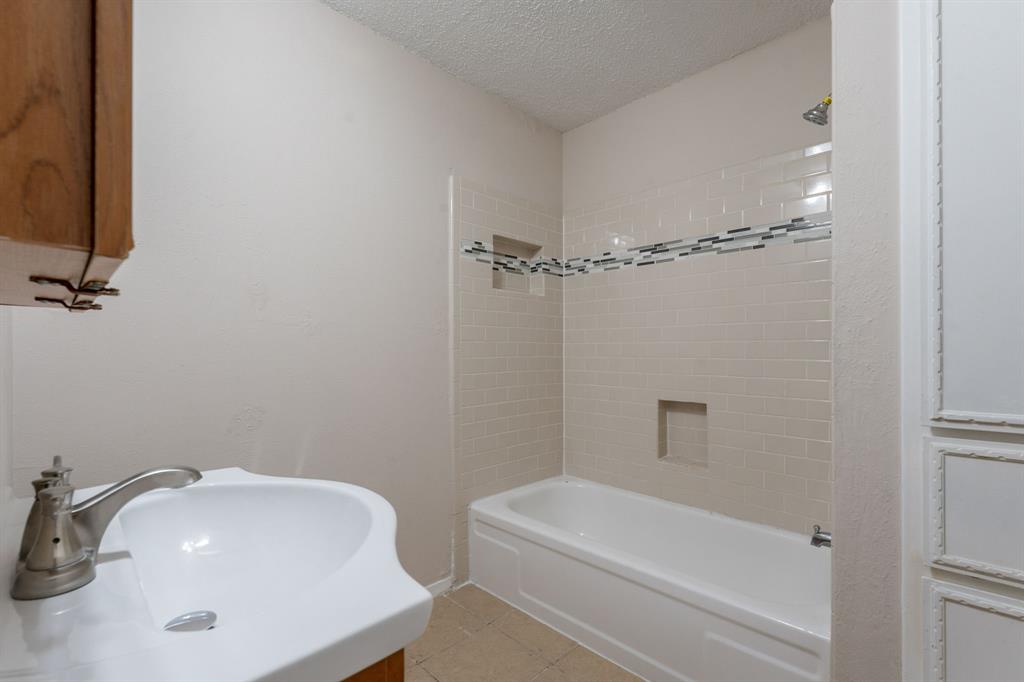 Benbrook Lakeside Add - Residential