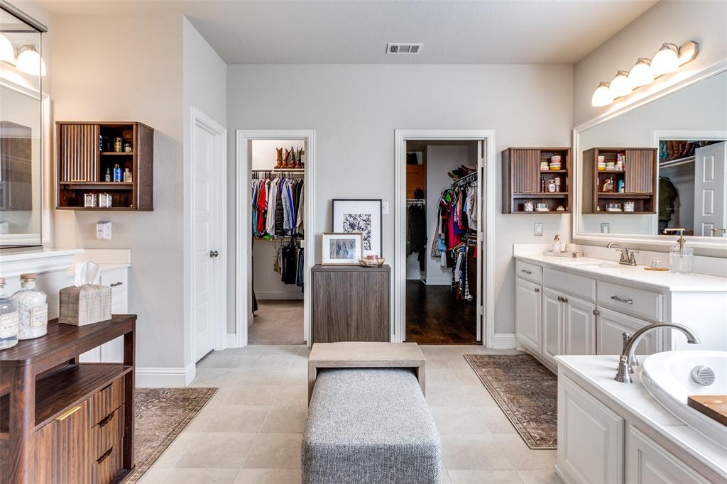 Seven Oaks - Residential