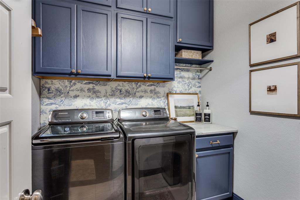 Seven Oaks - Residential