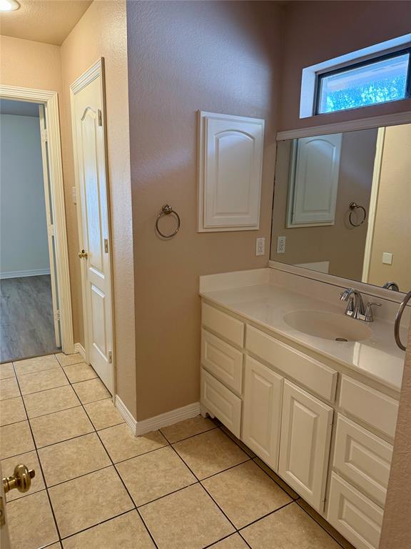 Windchase Add Ph IV - Residential Lease