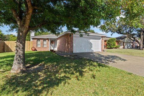857 McCully Street White Settlement TX 76108