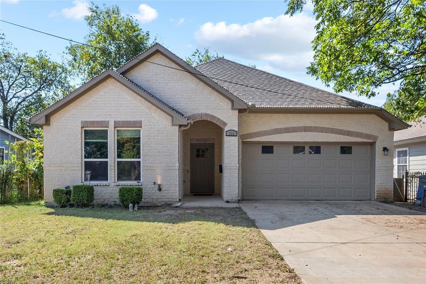 Modern comfort meets contemporary design in this beautifully maintained single-story home in Southcliff Heights. Built in 2018, this 3-bedroom, 2-bath residence offers an open and airy layout with 1,856 square feet of living space. Step inside to find vaulted ceilings, decorative lighting, and a seamless flow between the living, dining, and kitchen areas — perfect for entertaining or relaxing at home. The chef’s kitchen features sleek cabinetry, stainless steel appliances, a convection oven, and plenty of counter space for everyday living. Spacious bedrooms provide versatility and comfort, while the primary suite includes a private ensuite bath and large closet. Enjoy low-maintenance living with brick exterior, energy-efficient systems, and a two-car garage. The fenced backyard offers the perfect blank canvas for a patio, garden, or play space. Located just minutes from Bishop Arts District, Downtown Dallas, and major highways, this home delivers both style and convenience at an exceptional value. 114 Missouri is is move-in ready and waiting for you to make it your own!