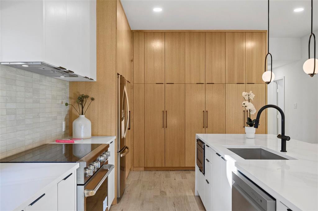 White Rock North - Residential