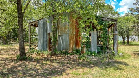 A home in Mineral Wells