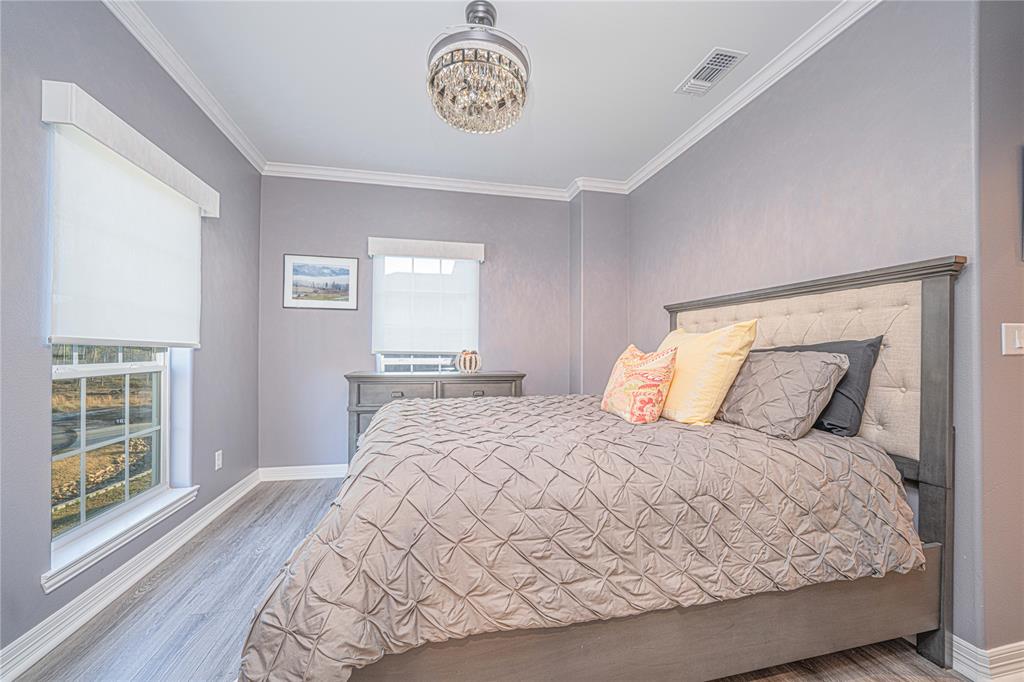 Emerald Shores - Residential