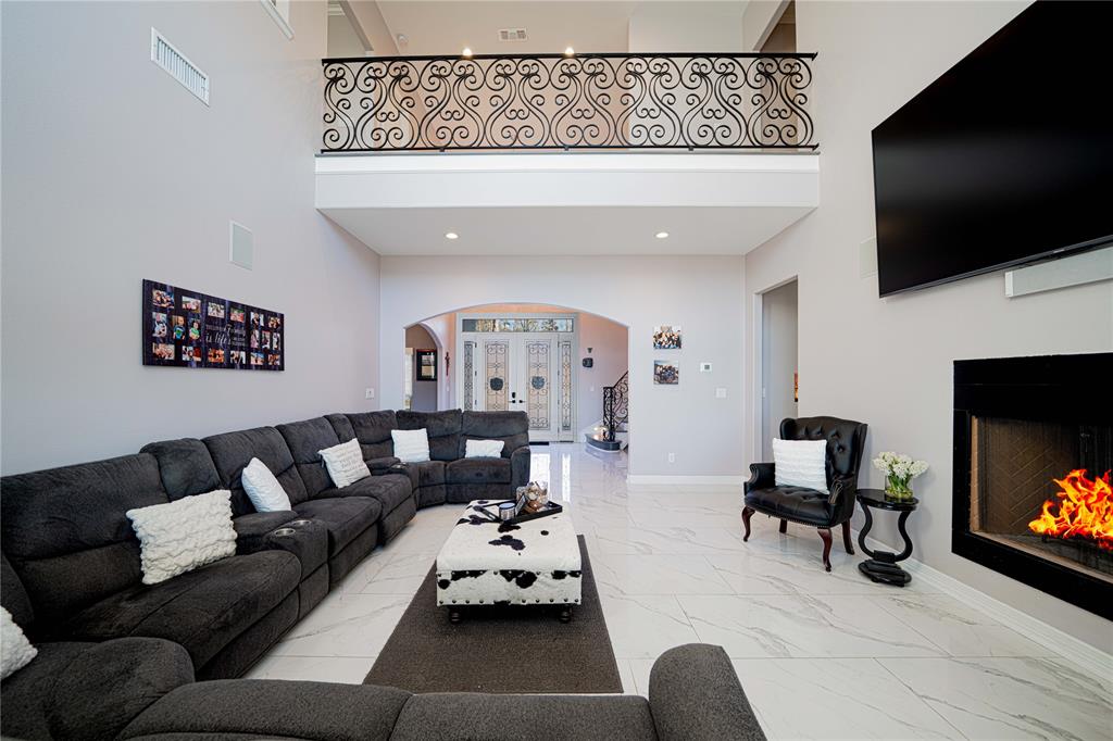 Emerald Shores - Residential