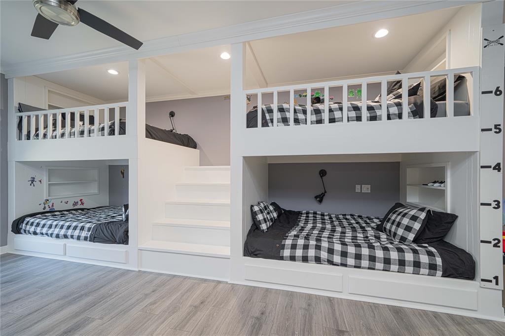 Emerald Shores - Residential