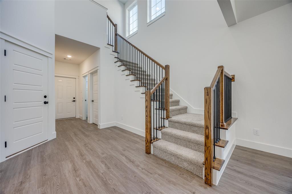 430 W Munson Street