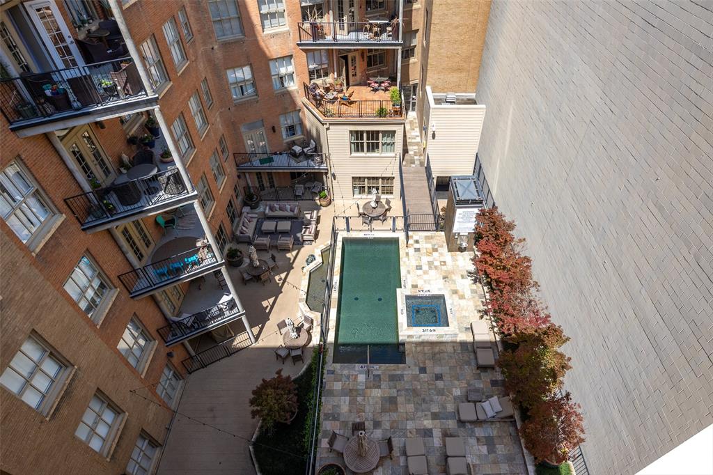 Neil P At Burnett Park Condo - Residential