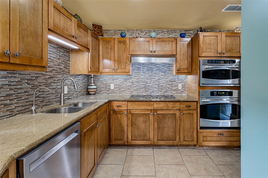 Neil P At Burnett Park Condo - Residential