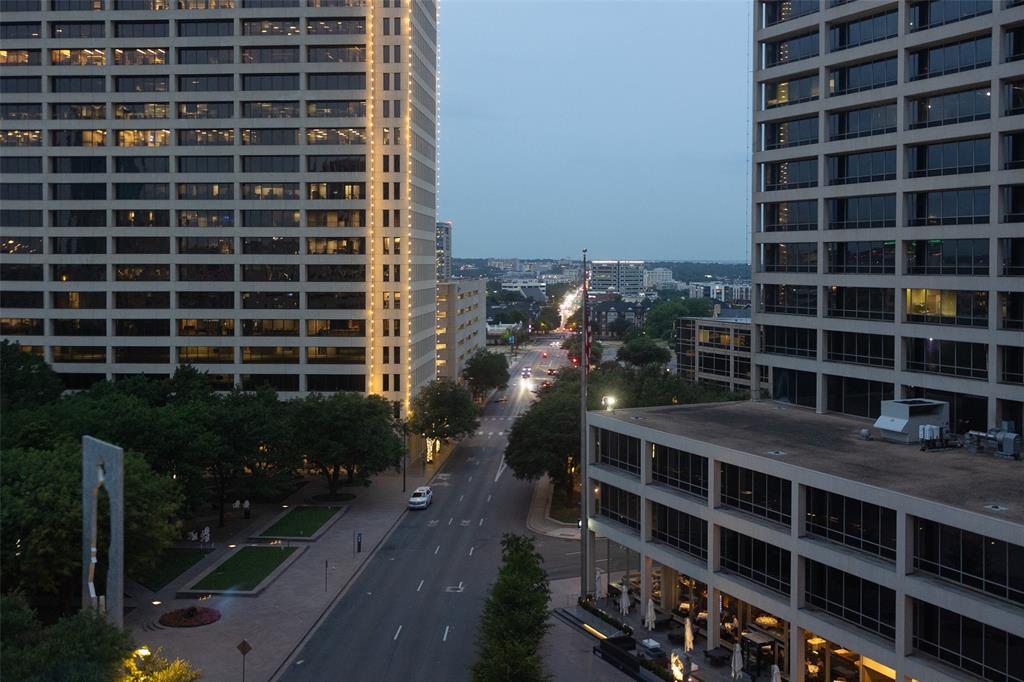 Neil P At Burnett Park Condo - Residential