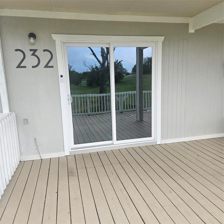 91 Runaway Bay Drive 232