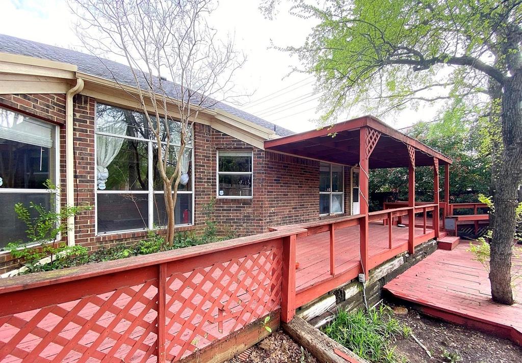 Los Prados Estates - Residential Lease