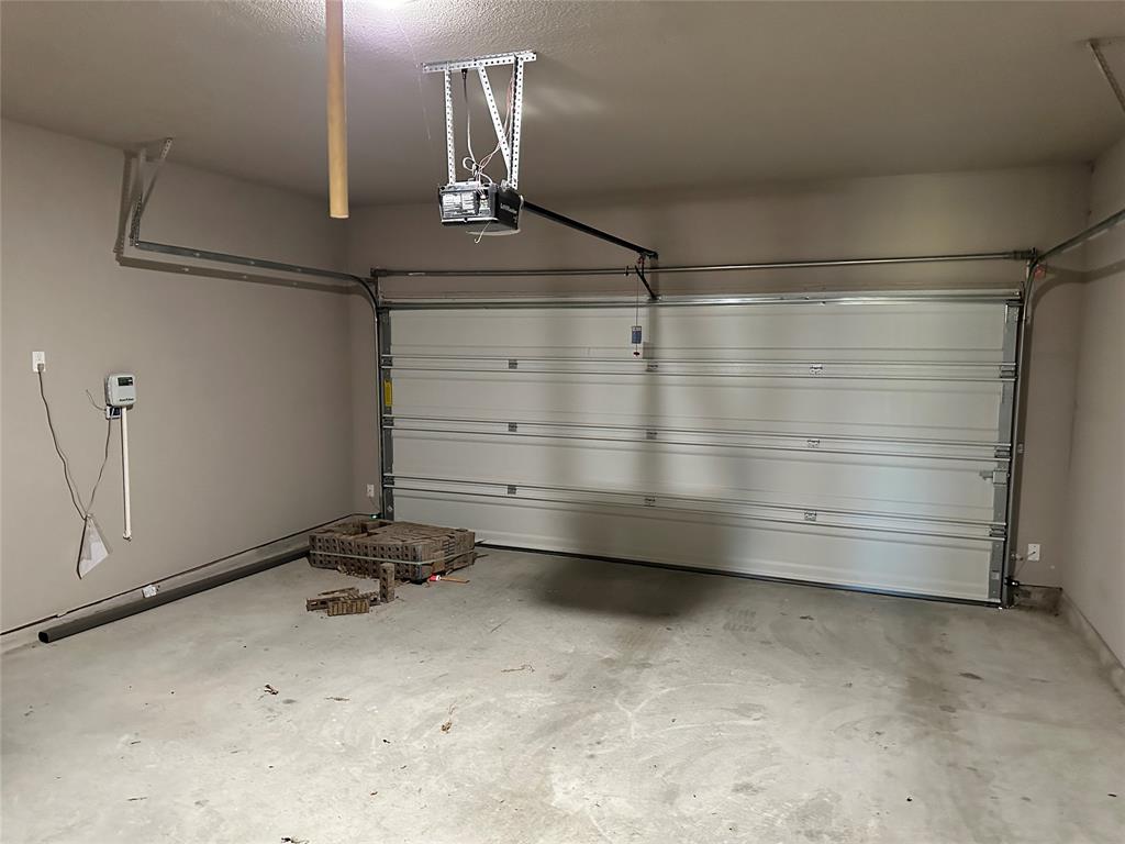 Creek Xing Ph 3 - Residential Lease