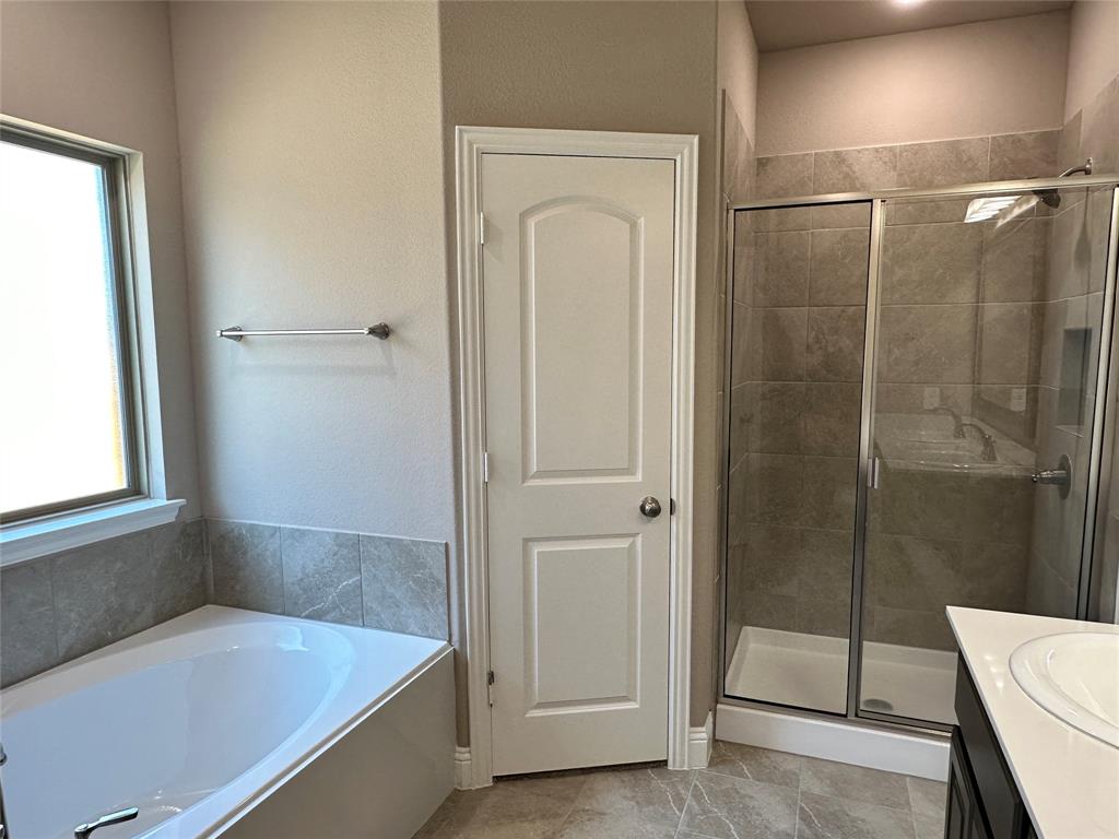 Creek Xing Ph 3 - Residential Lease