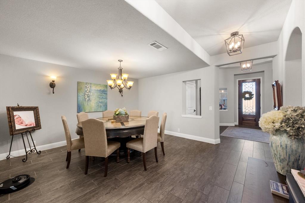 515 Carnation Lane