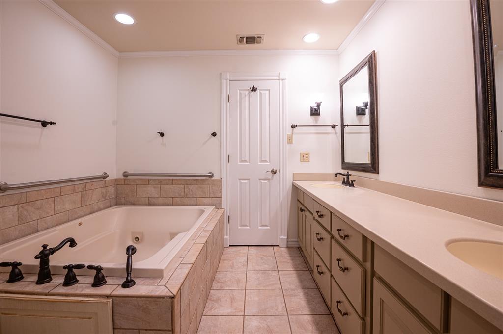 Johnson Woods - Residential