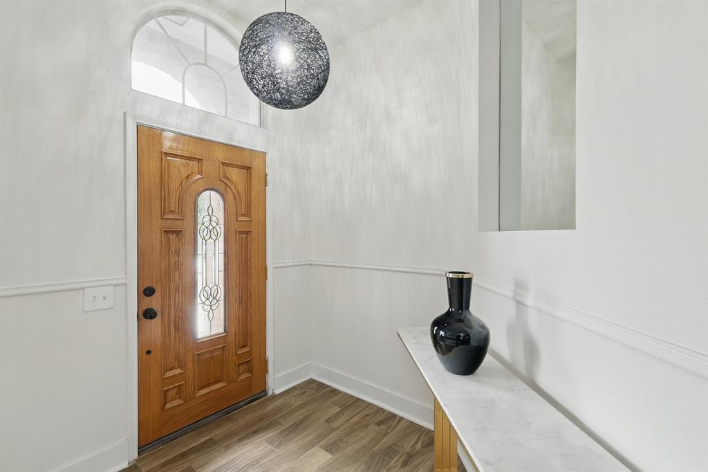 3220 Steamboat Drive
