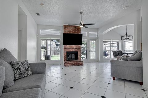 6006 Team Court Arlington TX 76018