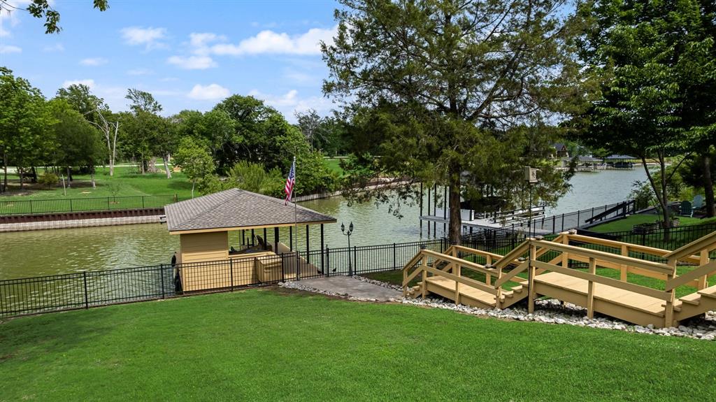 The Shores On Richland Chamb - Residential