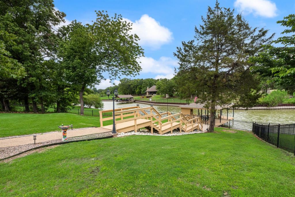 The Shores On Richland Chamb - Residential