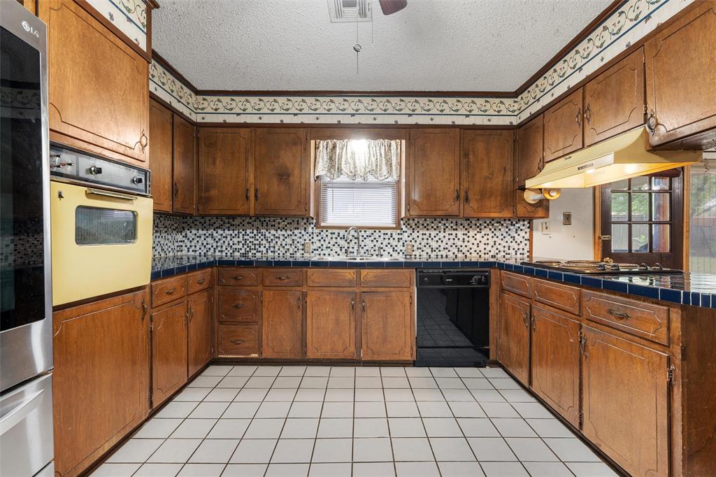 FAIN EST - Residential