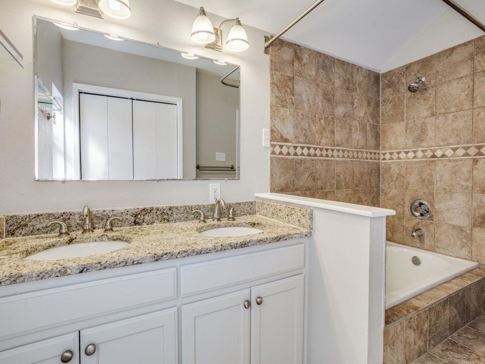 Ridglea North Add - Residential