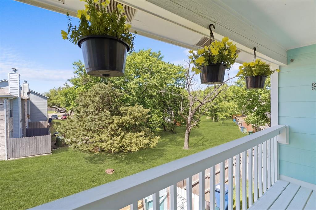 3905 Brandon Park Drive