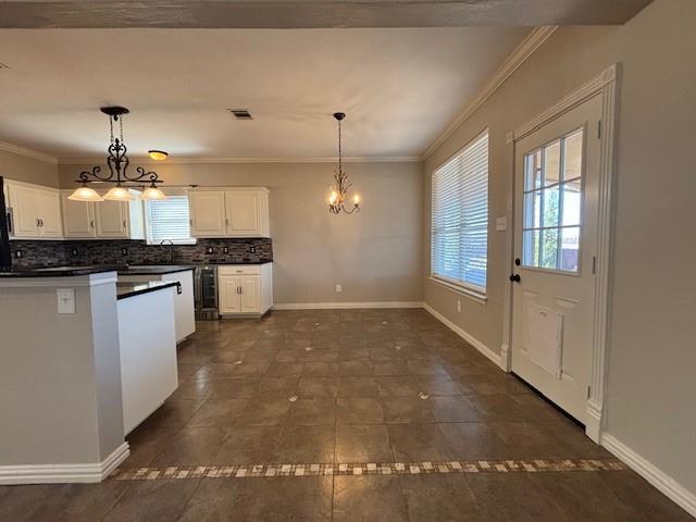 Crowley, Texas 76036, United States, 5 Bedrooms Bedrooms, ,4 BathroomsBathrooms,Residential,Pending,88243