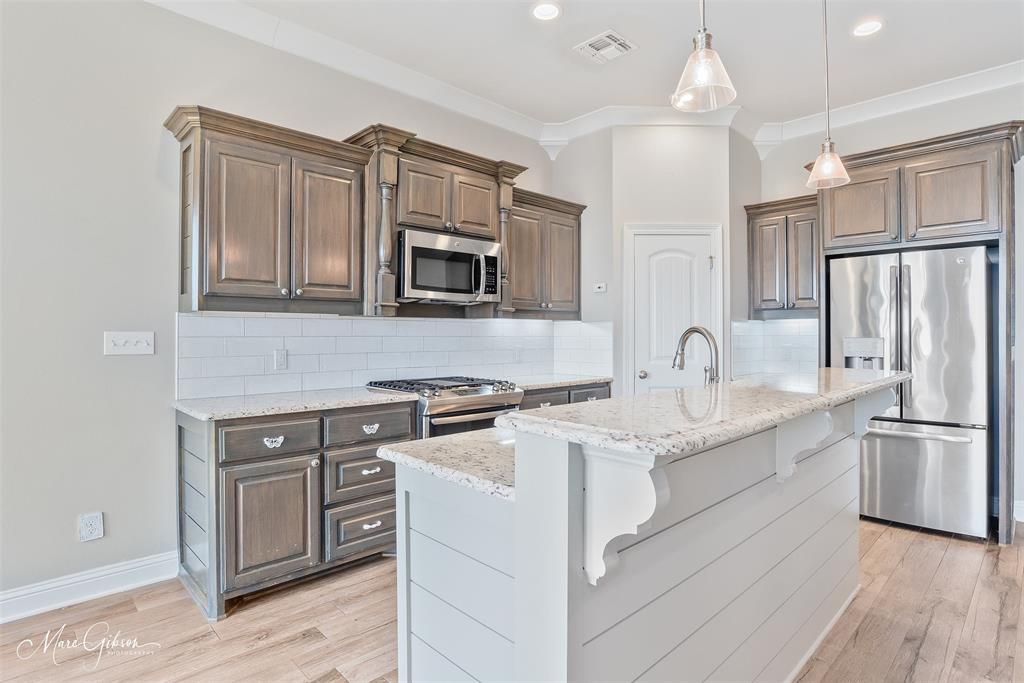 Jamestowne - Residential