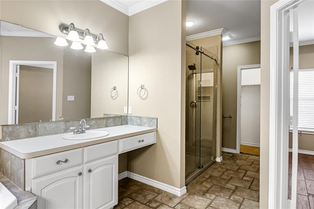 AB 136 S Calderon Sur - Residential