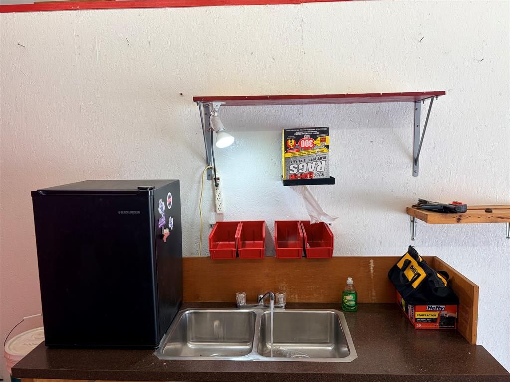 AB 136 S Calderon Sur - Residential