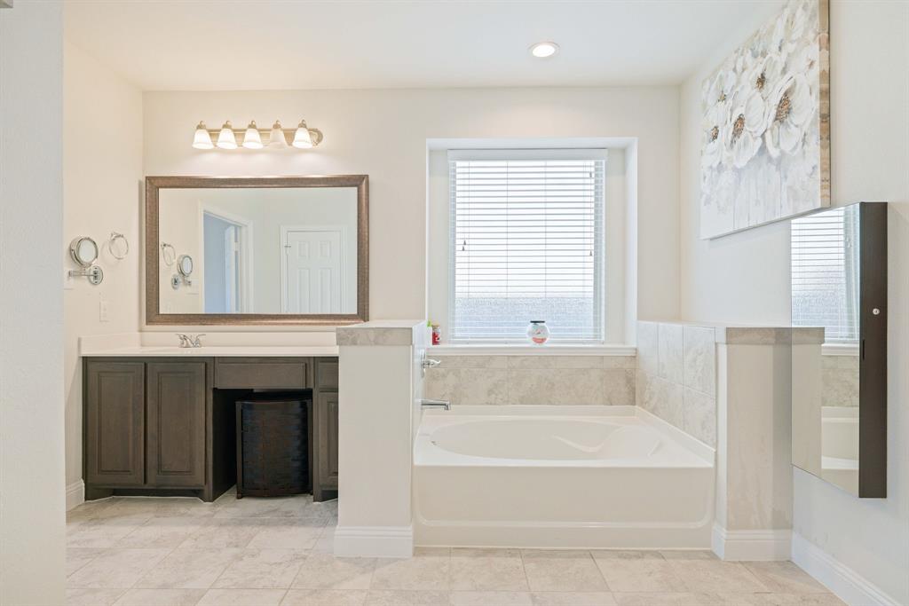 Live Oak Crk Add - Residential Lease