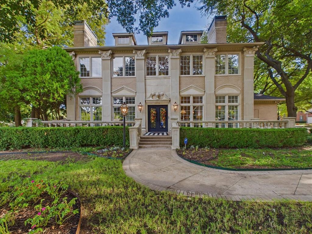3011 Country Club Drive
