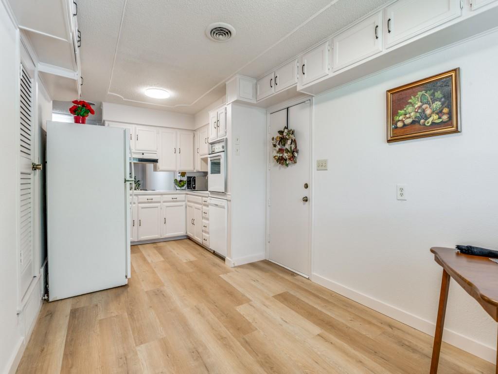 Oak Crest Estates - Residential