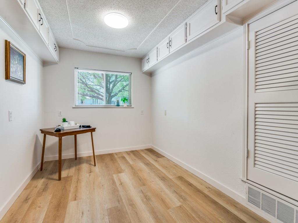 Oak Crest Estates - Residential