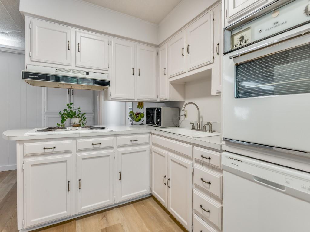 Oak Crest Estates - Residential